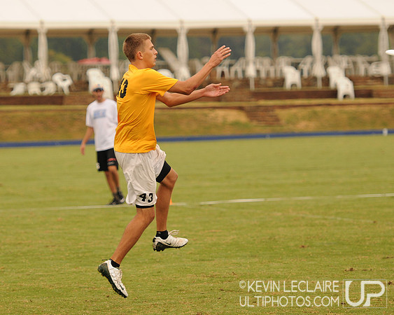 Sunday action at 2010 Capital Mixed Sectionals.