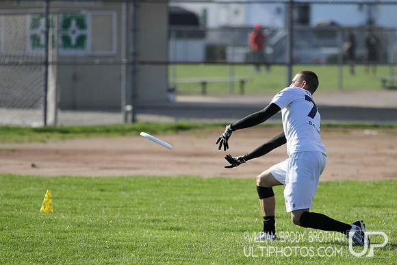 Saturday Action - USA Ultimate 2014 College Division I Ohio Valley Regional Tournament