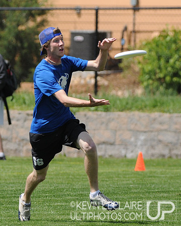 Friday 10:30am round -- 2011 USAU College Championships