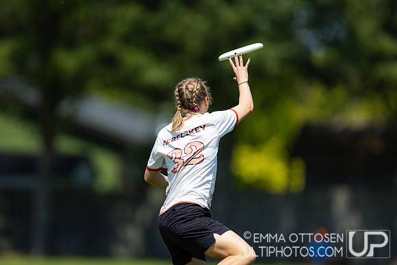Saturday full coverage from USAU D-I College Championships, North Carolina vs Pennsylvania