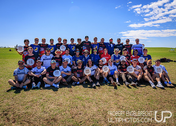 Edmonton, AB: Canadian Ultimate Seniors Championships 2025. Sund