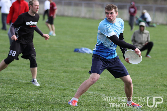 Sunday Action - USA Ultimate 2014 College Division I Ohio Valley Regional Tournament