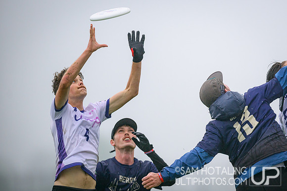 Round I pool play at USAU D-III College Championships