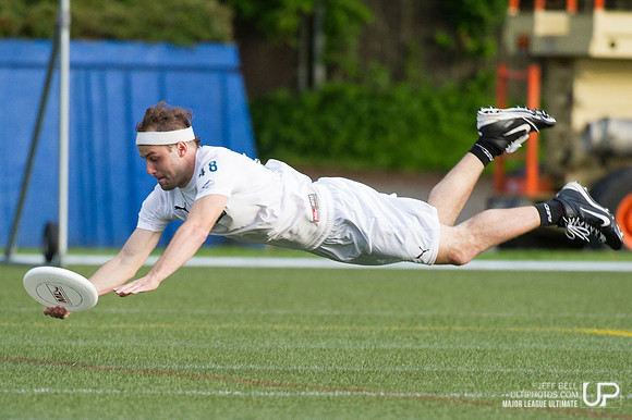 Nighthawks_Rainmakers_20140510_193531_JBP00249