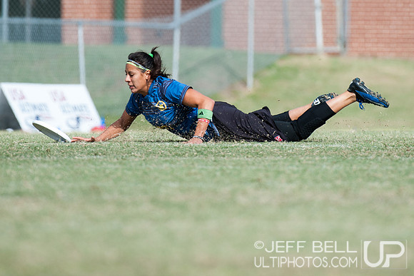 USAU_Nationals_2013_Sunday_20131020_110418_JBP12179