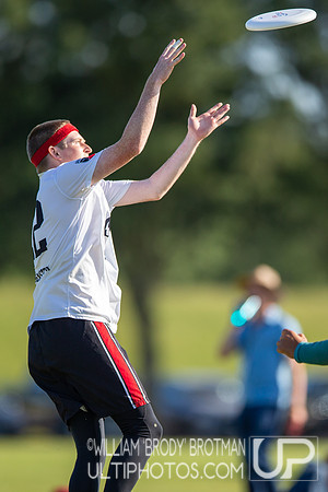 Day 2 of the USA Ultimate D-I College Championships