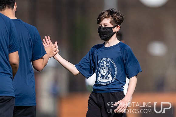 Youth ultimate frisbee at Seven Hills Invite