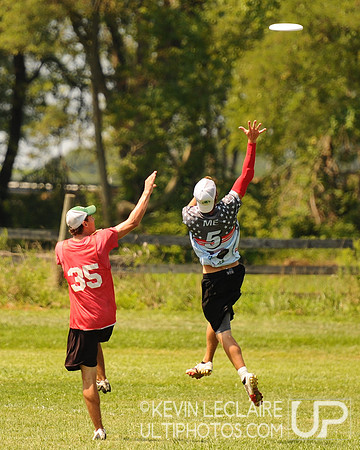 Saturday Elite Open division action -- Chesapeake Open 2010