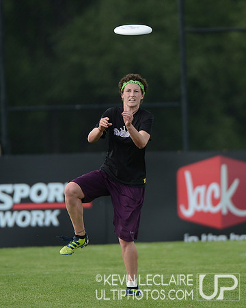 2012 USAU D-I College Championships Saturday Action