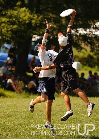 Sunday Elite Open Playoff action -- Chesapeake Open 2010