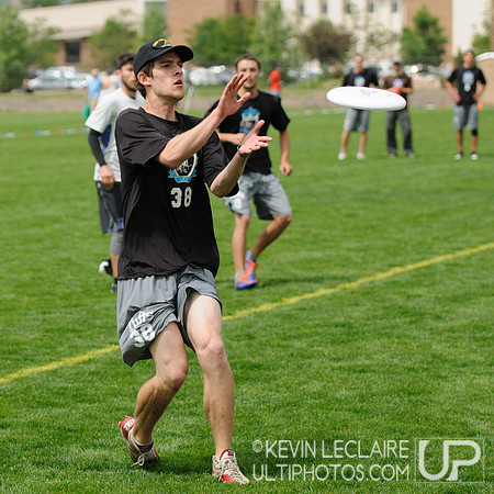 2012 USAU D-I College Championships Friday Action