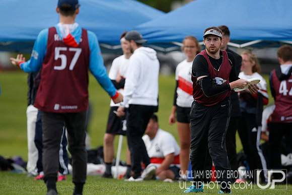 Day 2 of USA Ultimate 2022 D-III College Championships