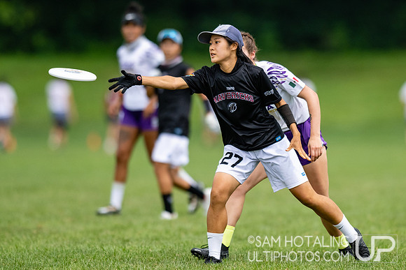 Malafama vs TOKYO Mavericks in pool play at World Ultimate Club Championships