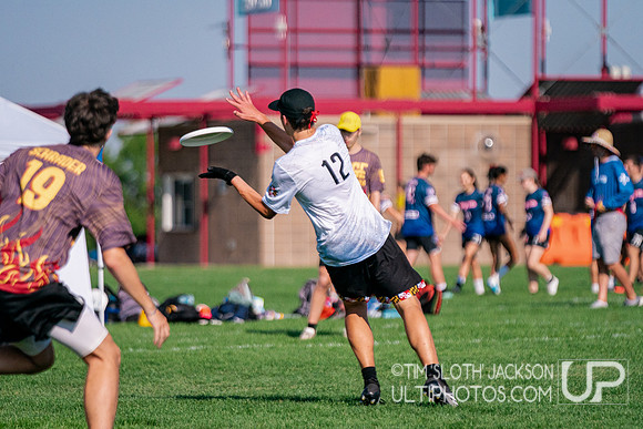 Pool play at 2024 USAU Youth Club Championship