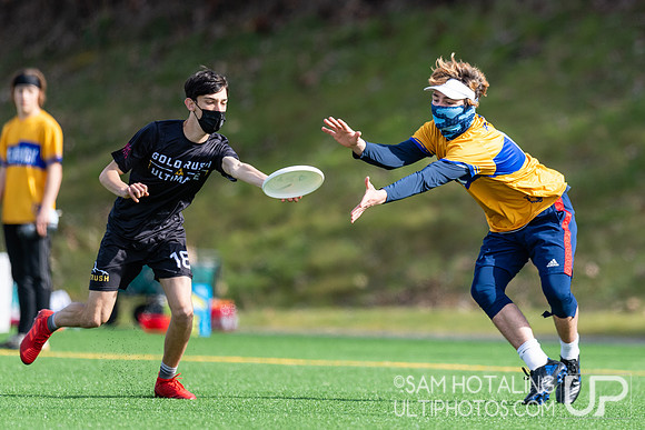 Youth ultimate frisbee at Seven Hills Invite