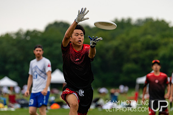GOAT vs Nomadic Tribe in pool play at World Ultimate Club Championships