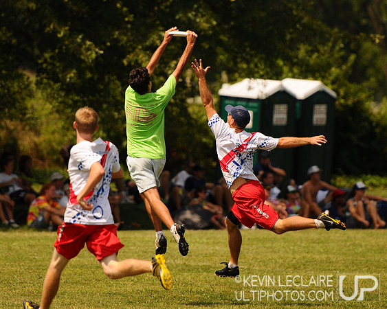 Saturday Elite Open division action -- Chesapeake Open 2010