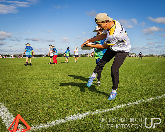 Edmonton, AB: Canadian Ultimate Juniors Championships 2025. Mond