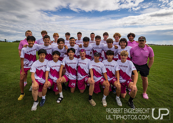 Canyon - Team Photo . Edmonton, AB: Canadian Ultimate Juniors Ch