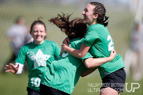 Day 2 of USA Ultimate 2022 D-III College Championships