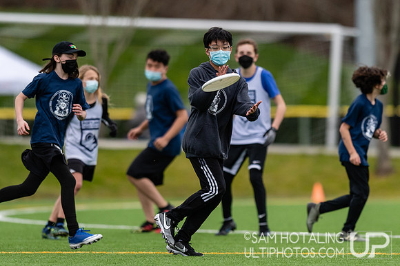 Youth ultimate frisbee at Seven Hills Invite