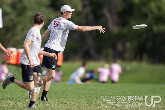 Day 2 of the USA Ultimate U.S. Open ICC Championships