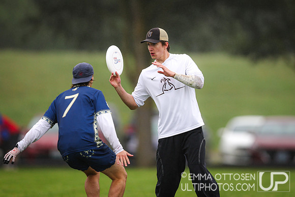 Saturday full coverage from USAU D-IIII College Championships: Round 1