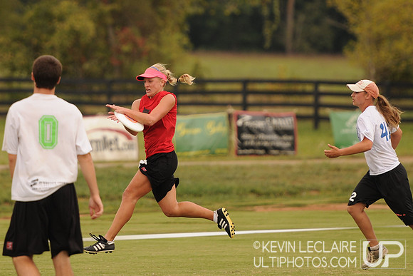 Sunday action at 2010 Capital Mixed Sectionals.