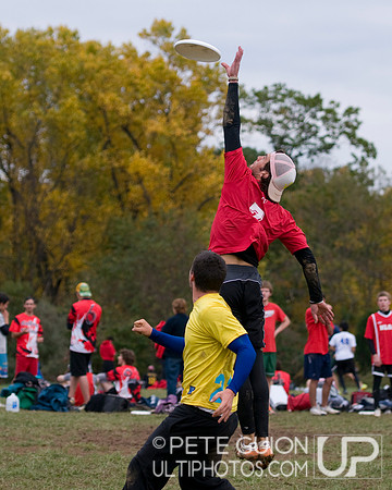 Round 5 Pool Play action from Patriot Games 2011.