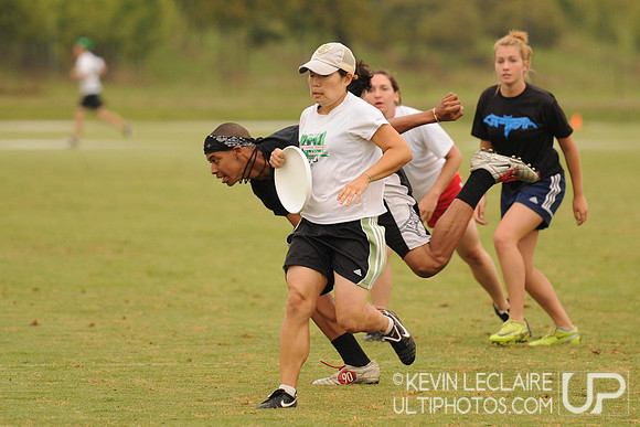 Sunday action at 2010 Capital Mixed Sectionals.
