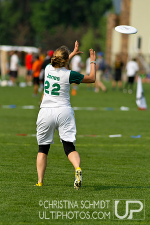 2012 USAU D-I College Championships Saturday Round 1 Action