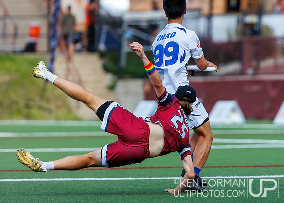 Action from Colorado  Summit vs. Seattle Cascades.