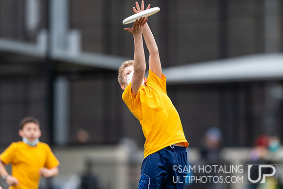 Youth ultimate frisbee at Seven Hills Invite