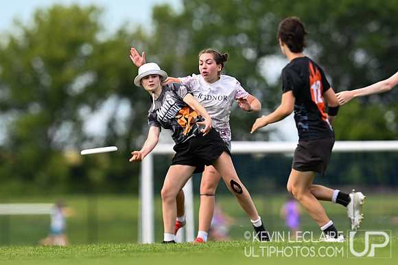 Radnor v Newton North - Girls Pool Play - HSNI 2024