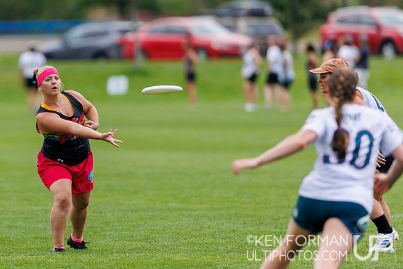 Hot Flash vs. Molly Grey