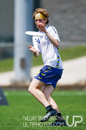 Day 2 of 2022 USA Ultimate D-I College Championships