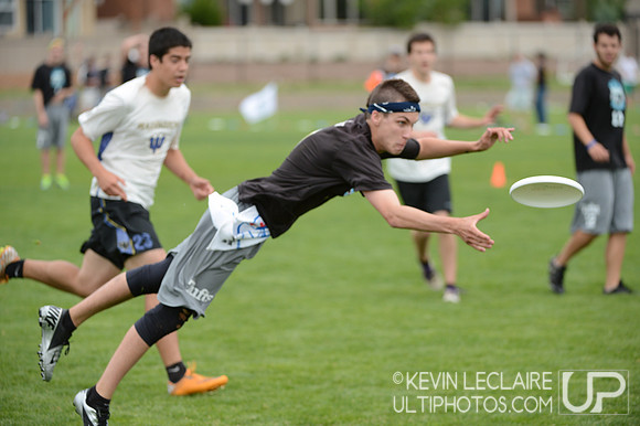 2012 USAU D-I College Championships Friday Action