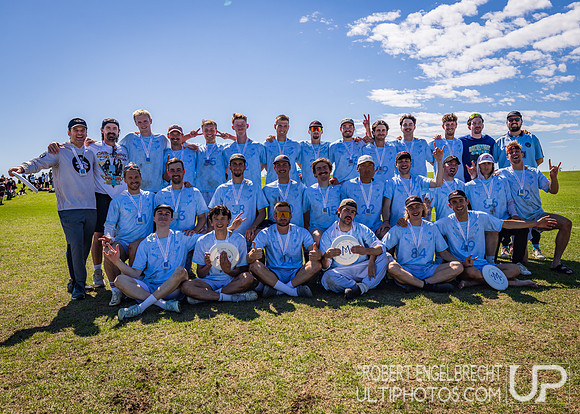 Edmonton, AB: Canadian Ultimate Seniors Championships 2025. Sund