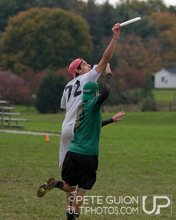 Round 3 Pool Play action from Patriot Games 2011.