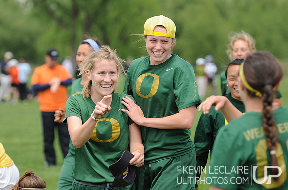 Saturday Photo Highlights Preview -- 2011 USAU College Championships