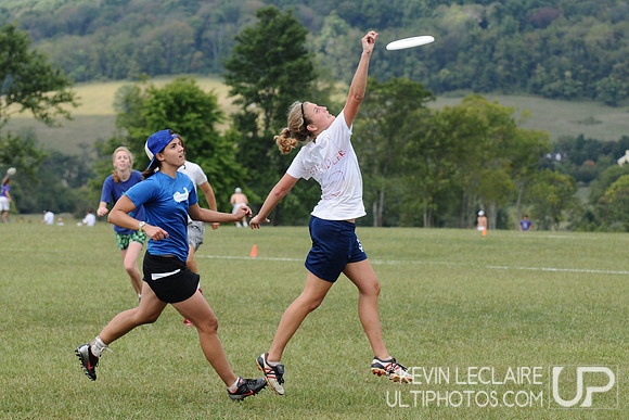 Sunday Women's Division - Dirty Ladies A v. Dirty Ladies B - 2009 Capital Sectionals