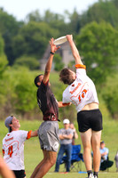 Pool play at USAU D1 College Championships
