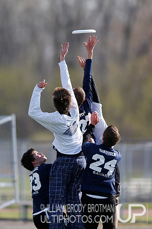 Sunday Action - USA Ultimate 2014 College Division I Ohio Valley Regional Tournament