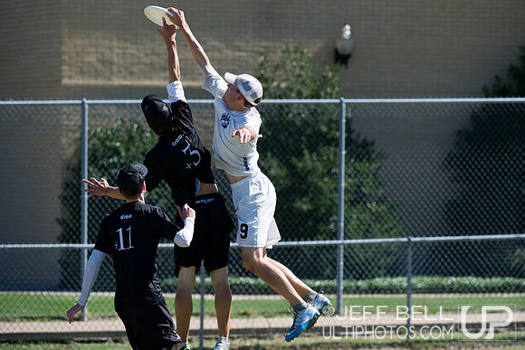 USAU_Nationals_2013_Saturday_20131019_132915_JBP8644