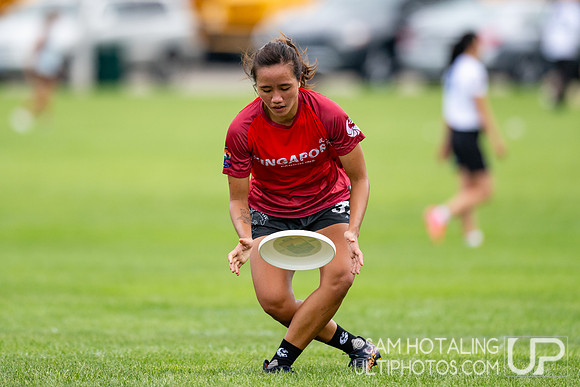Chicago Nemesis vs Pangolins in pool play at World Ultimate Club Championships
