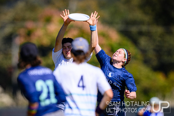 Hybrid vs MOONDOG during Club Championships at Surf Cup Sports Park