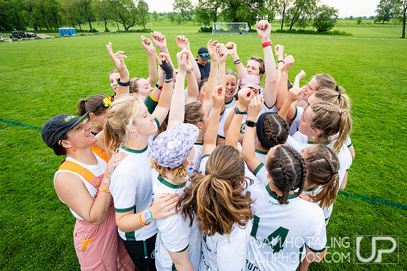 Pool play at USAU D1 College Championships