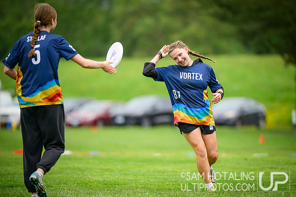 Round III pool play at USAU D-III College Championships