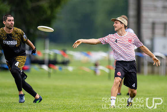 Charrúa vs Eintracht Frankfurt in pool play at World Ultimate Club Championships
