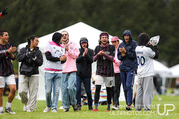 Saturday full coverage from USAU D-IIII College Championships, Pool Play Round 1: Claremont vs Richmond